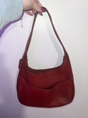 Vintage Ergo Coach Red Leather Shoulder Bag